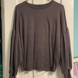 Harlow and graham top